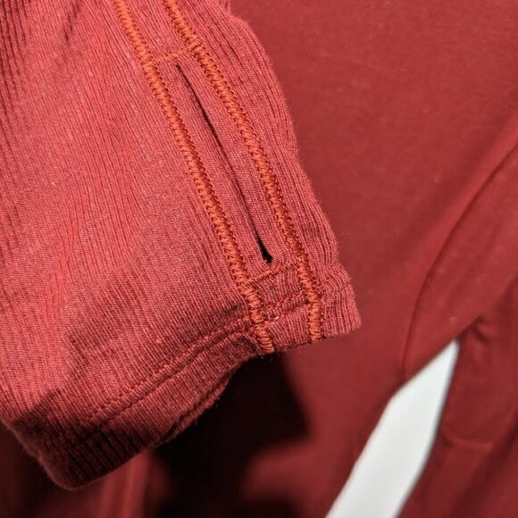 Lululemon | Full Day Ahead Turtleneck in Magma Burnt Orange - Picture 4 of 9